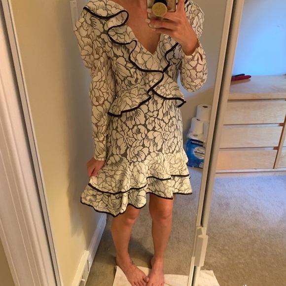 White lace lulus dress - Picture 3 of 5